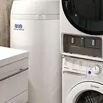 10 Person In *