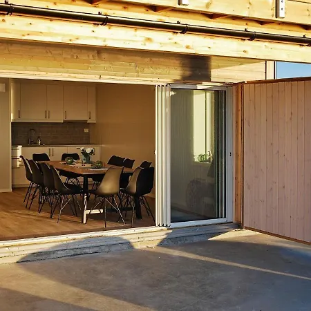 10 Person In Holiday home Brattvag