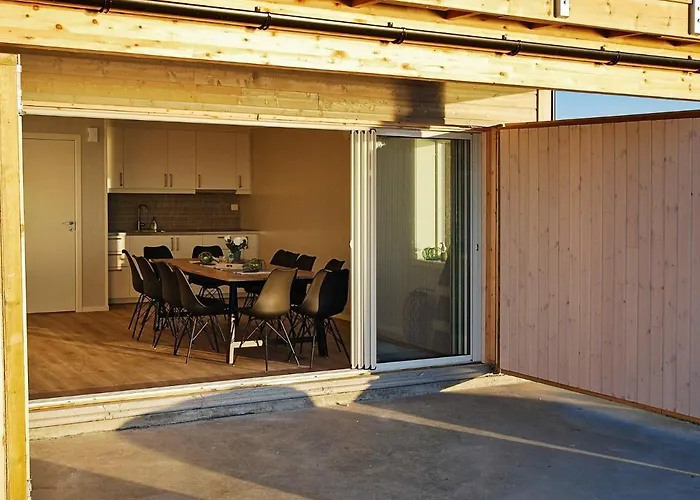 10 Person In Prázdninový dům Brattvåg